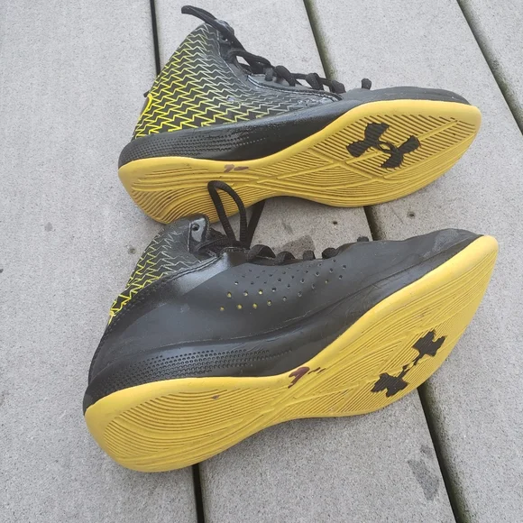 Under Armour ラグビーシューズ ブラック/イエロー Under Armour | Shoes | Under Armour Batman Black Yellow
